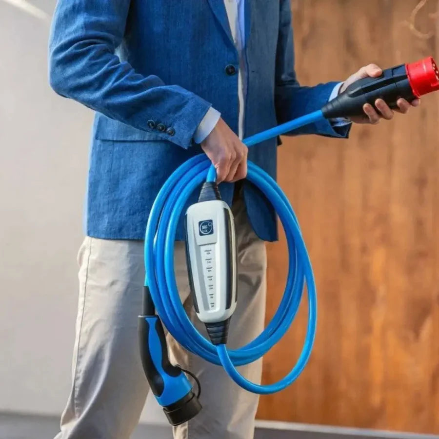 NRGKick Mobile Charging Station Three-Phase 22 kW | Bluetooth | Wi-Fi | App with 5 meter cable