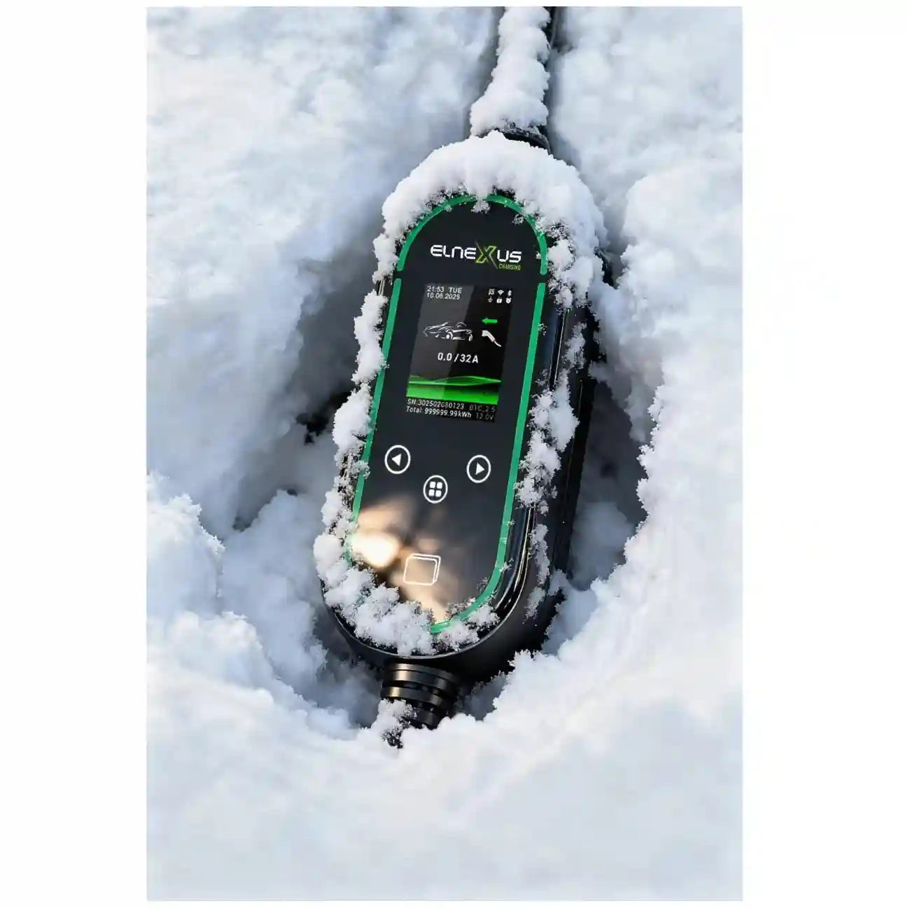 Мобилна зарядна станция за електромобили ELNexus Smart 3,7kW